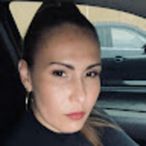 Meet your Posher, Desirey